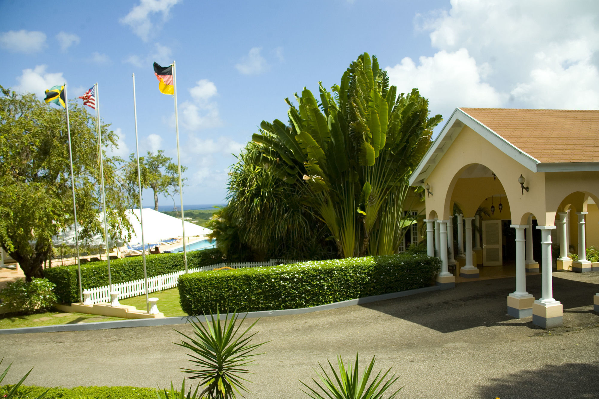 Cardiff Hotel And Spa Runaway Bay Dış mekan fotoğraf